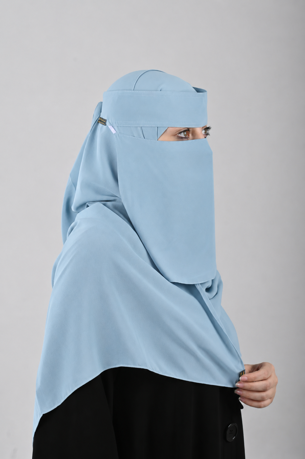 نقاب نيلي