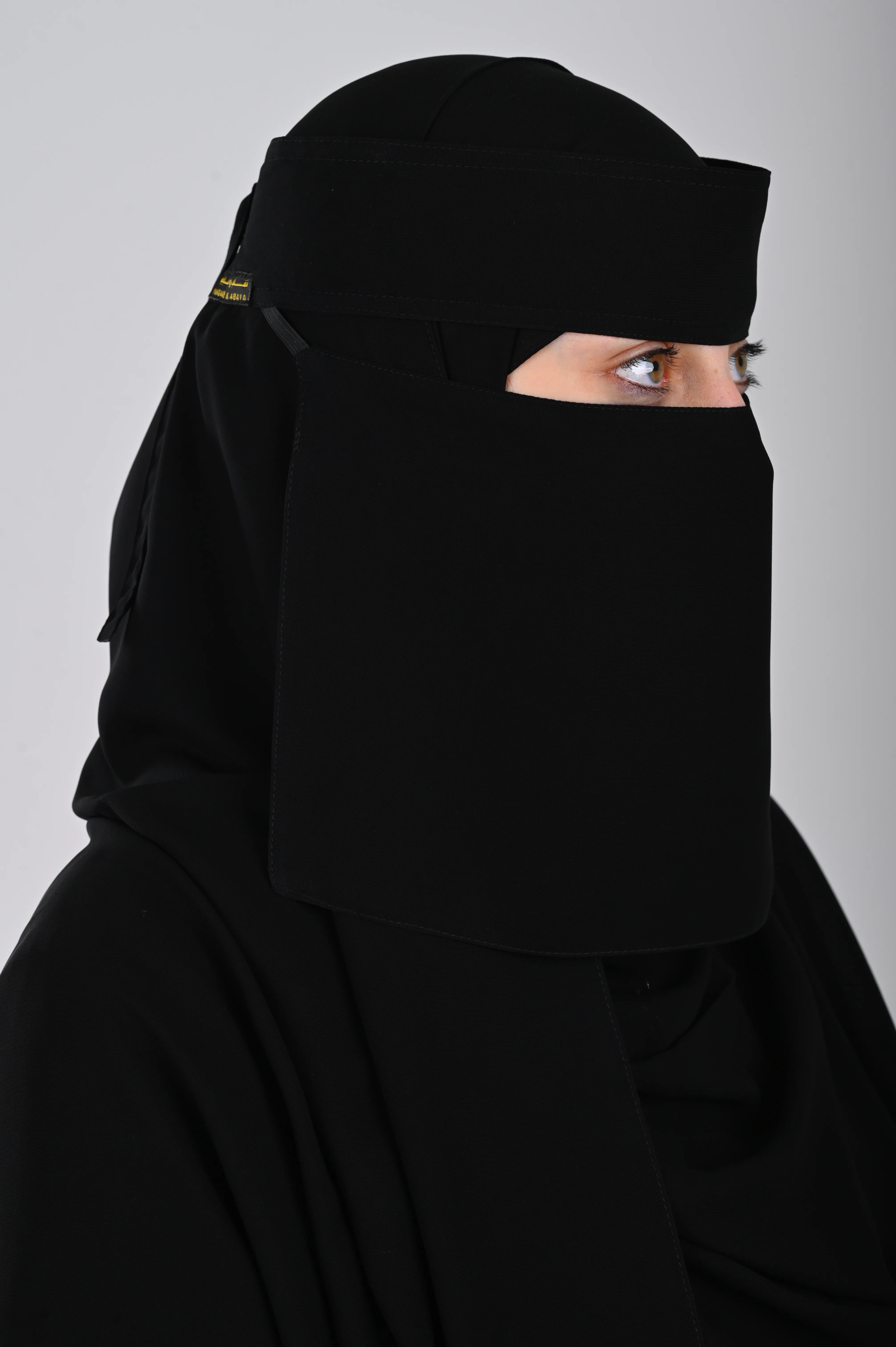 نقاب اسود