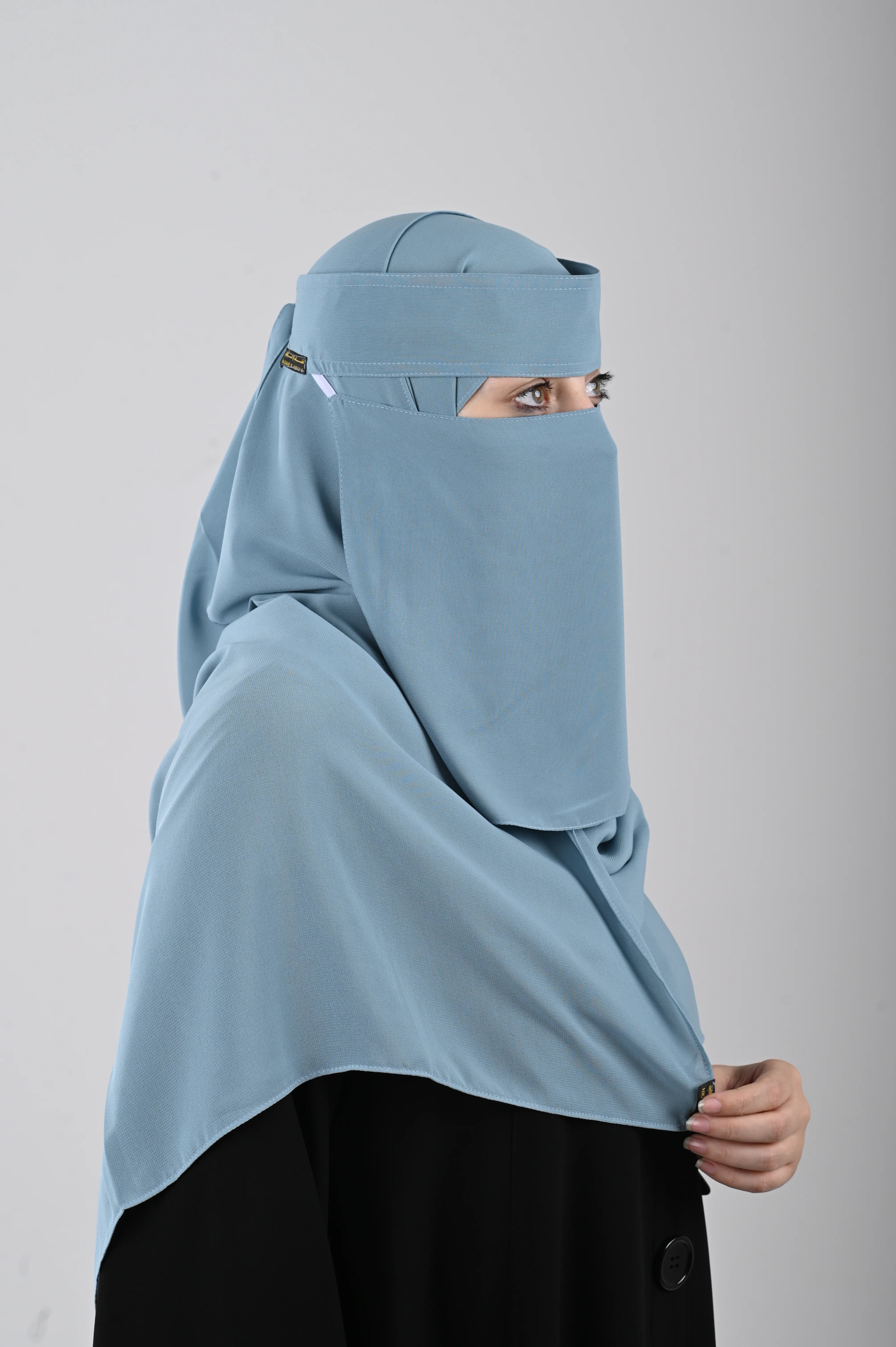 نقاب سماوي مطفي