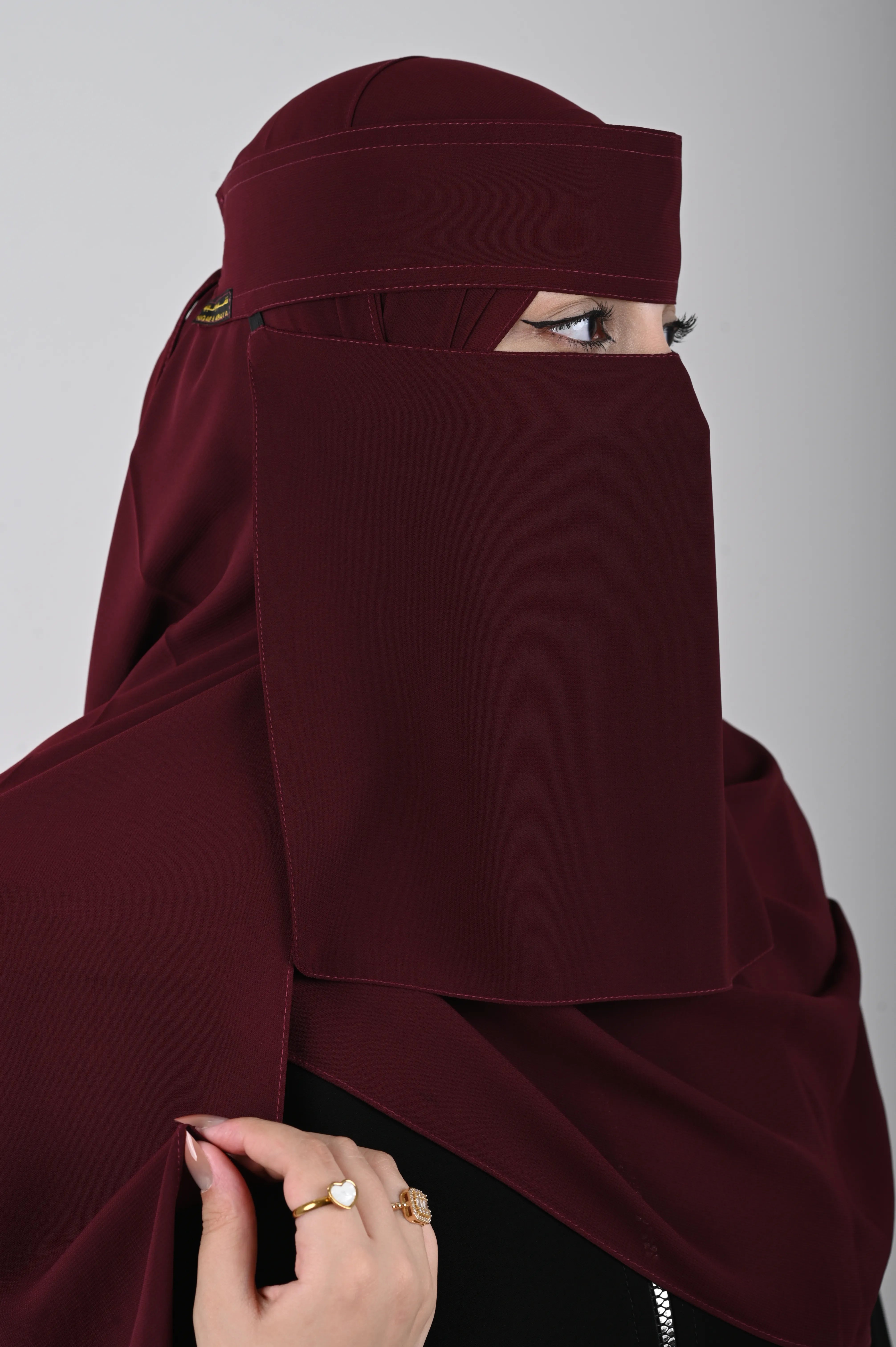 نقاب برجاندي نسائي خفيف