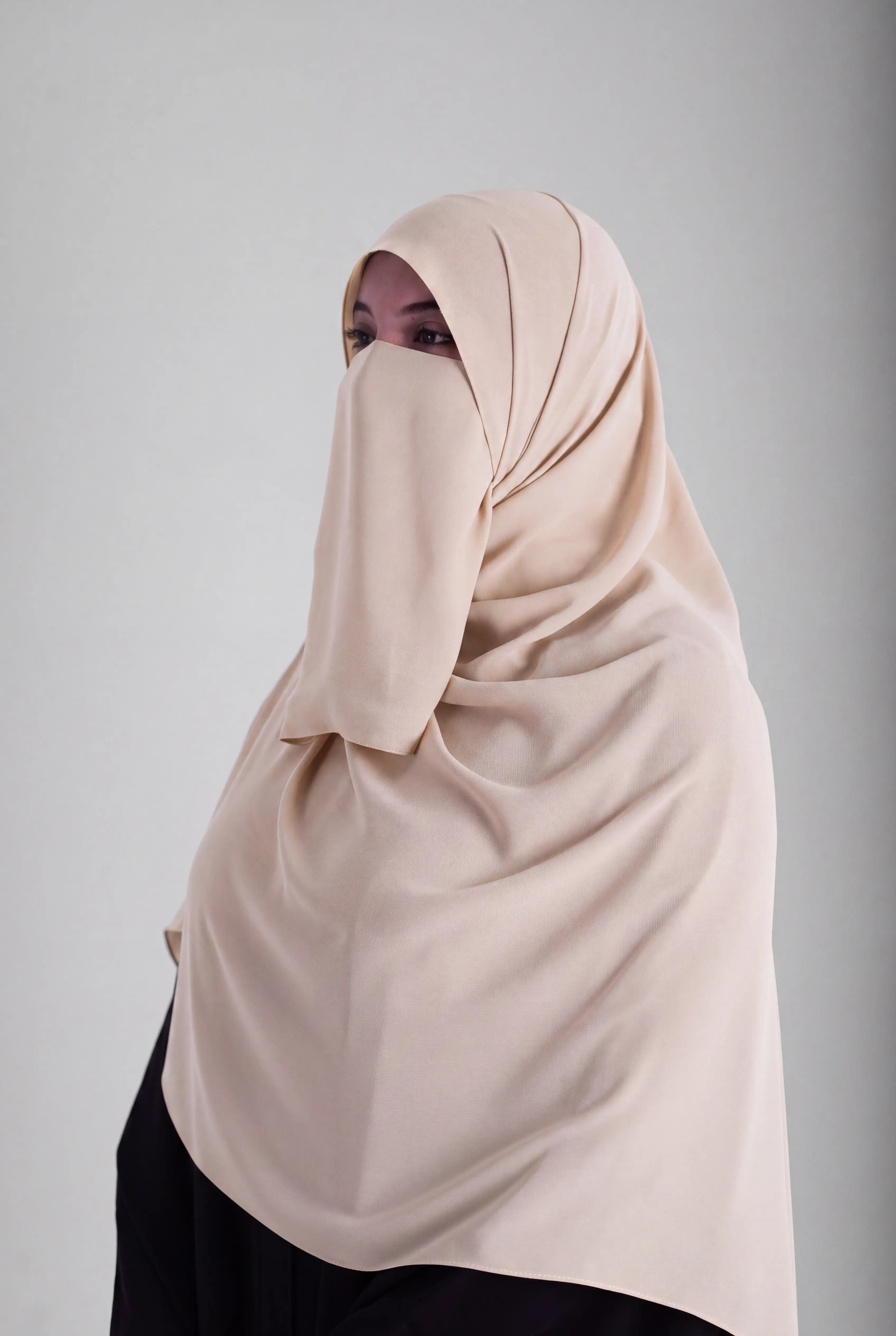 نقاب اللثمة