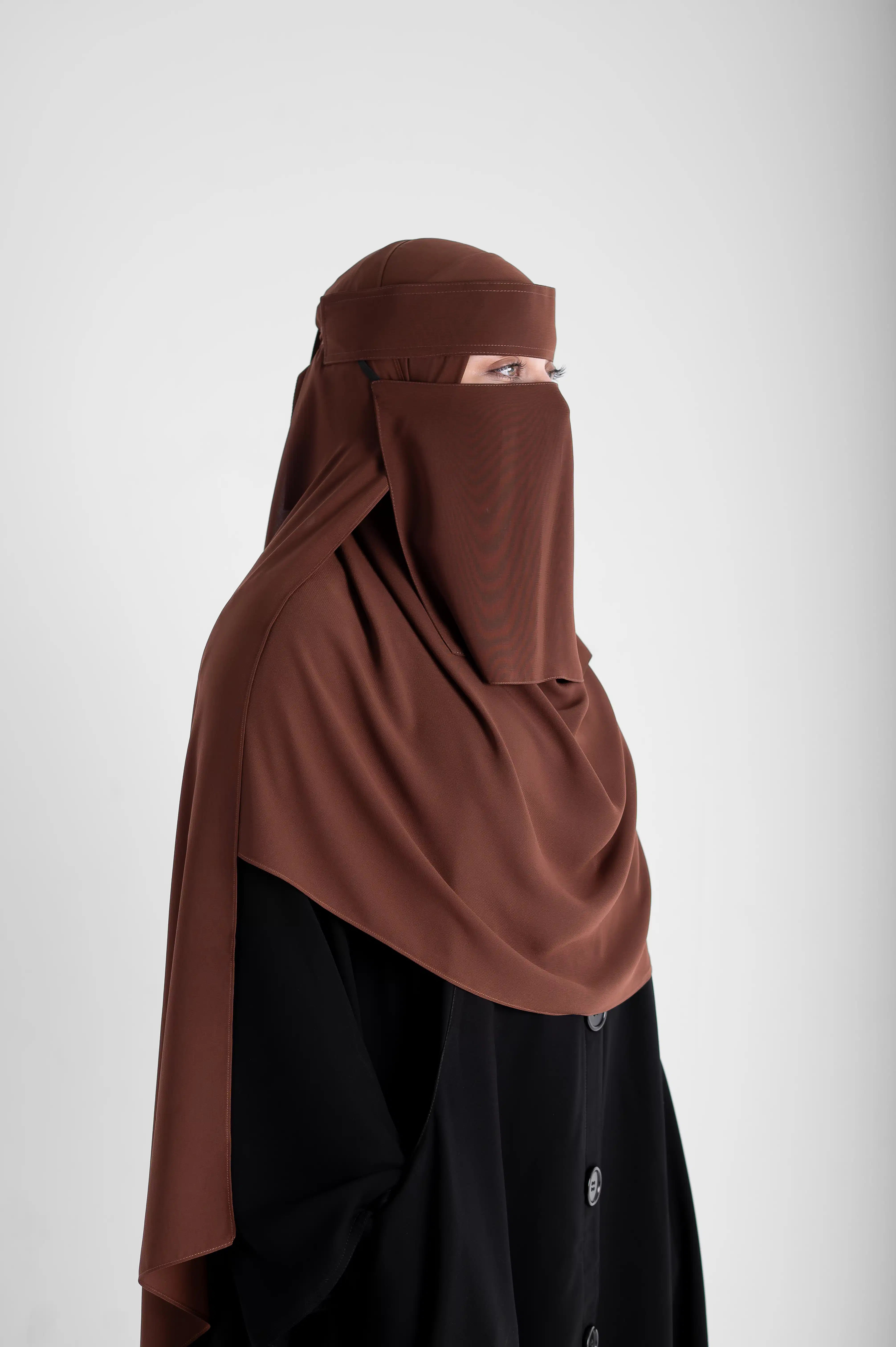 نقاب عود