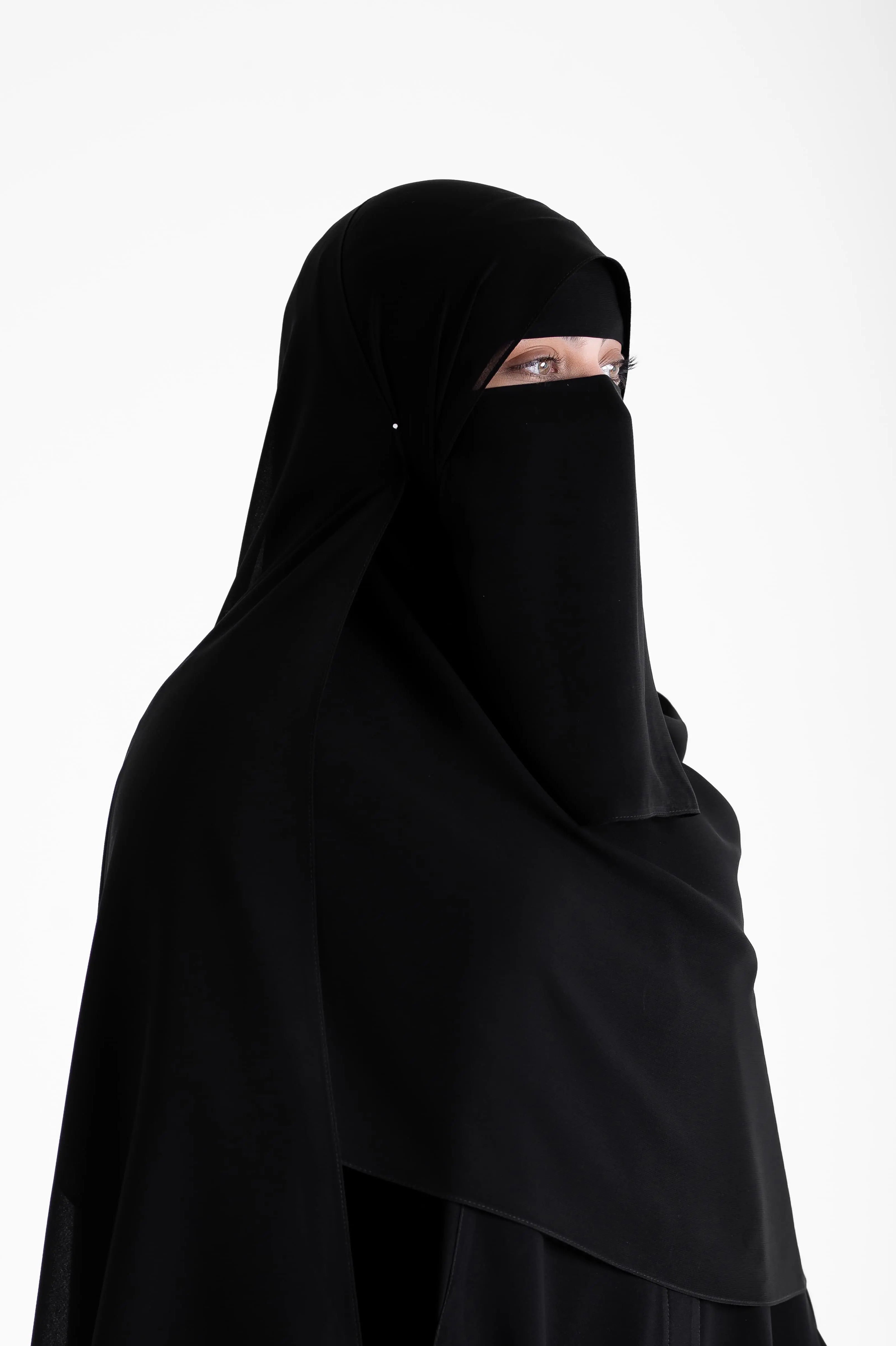 نقاب اللثمة