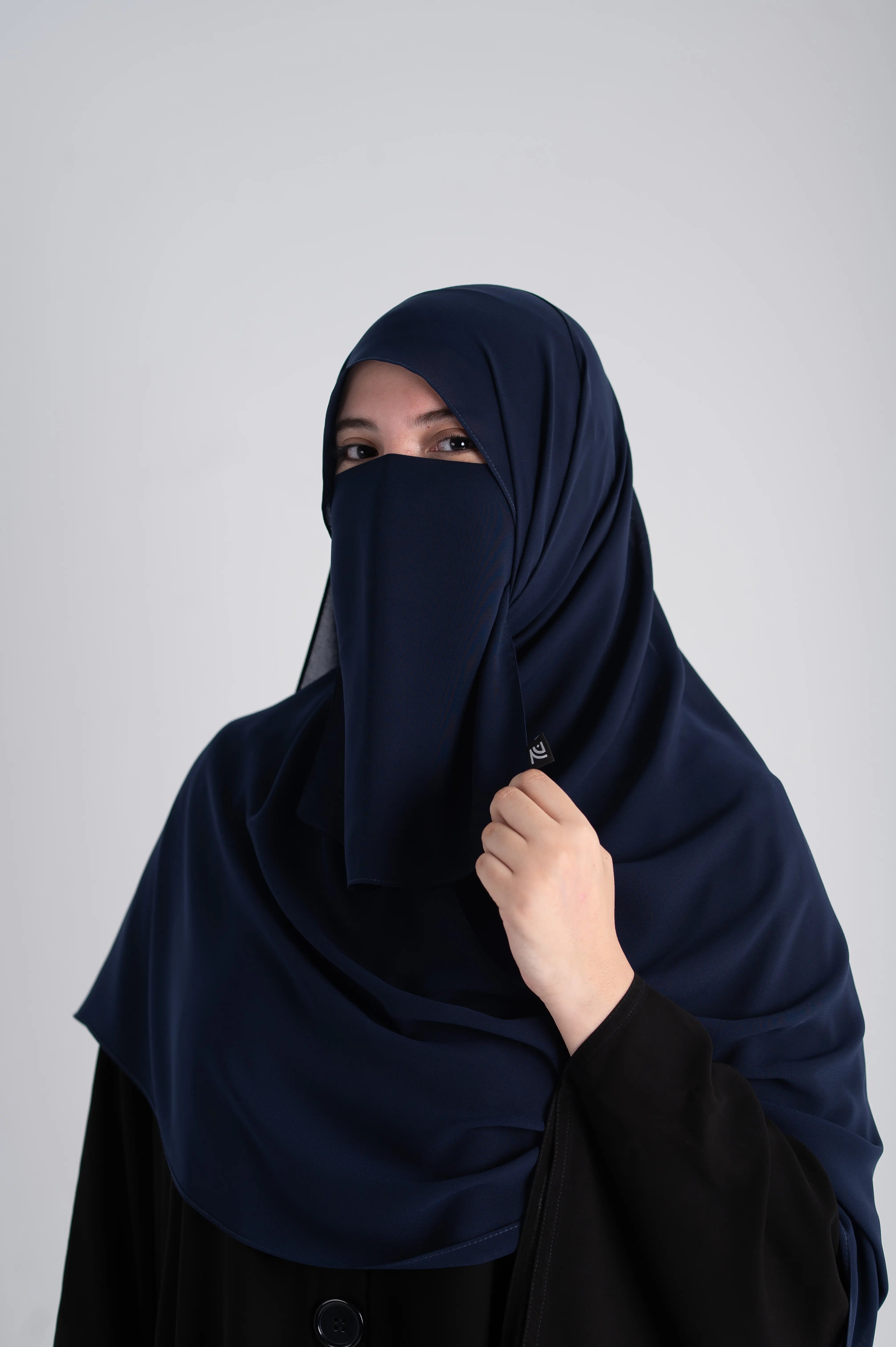 نقاب اللثمة