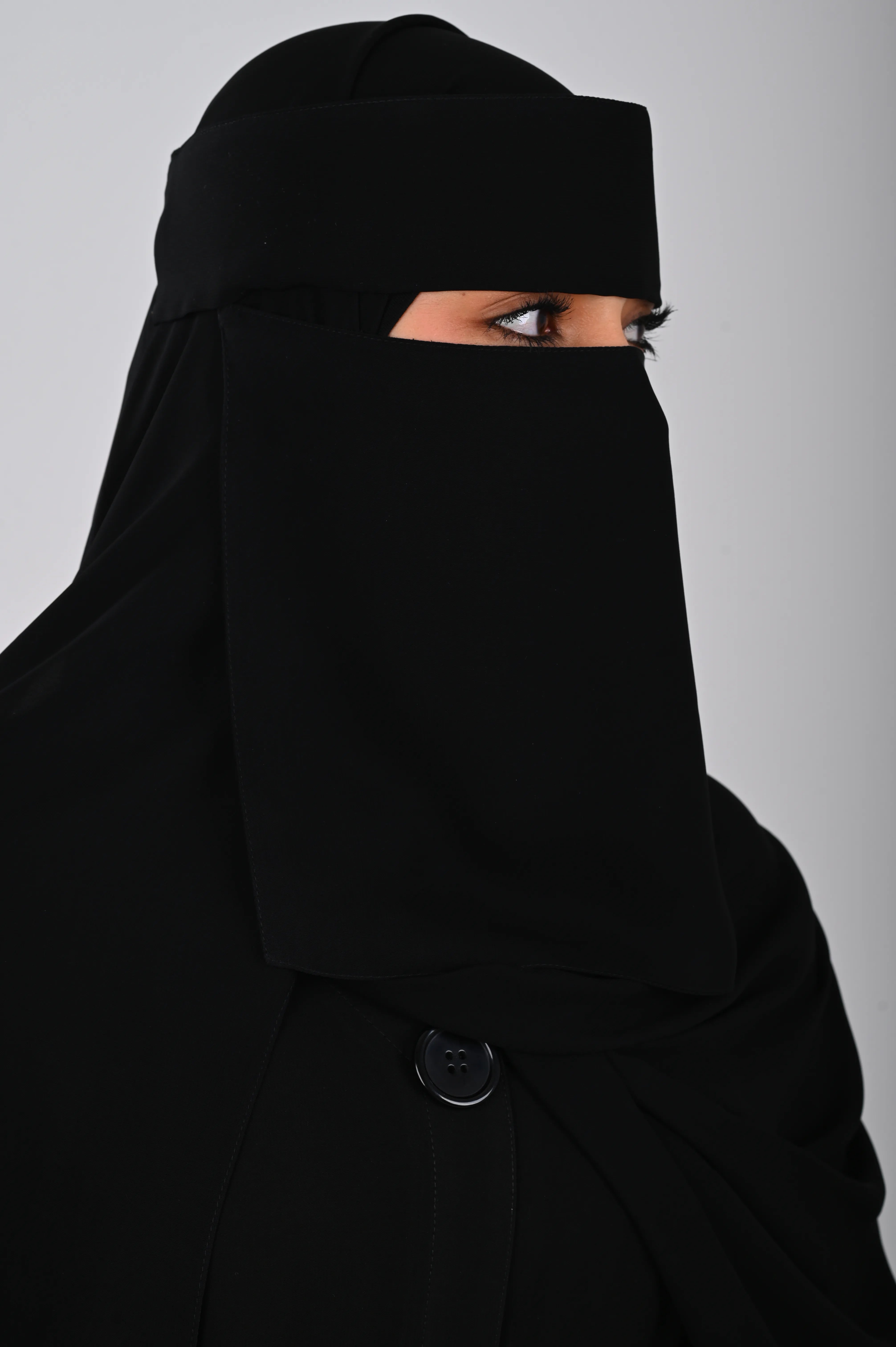 نقاب اسود