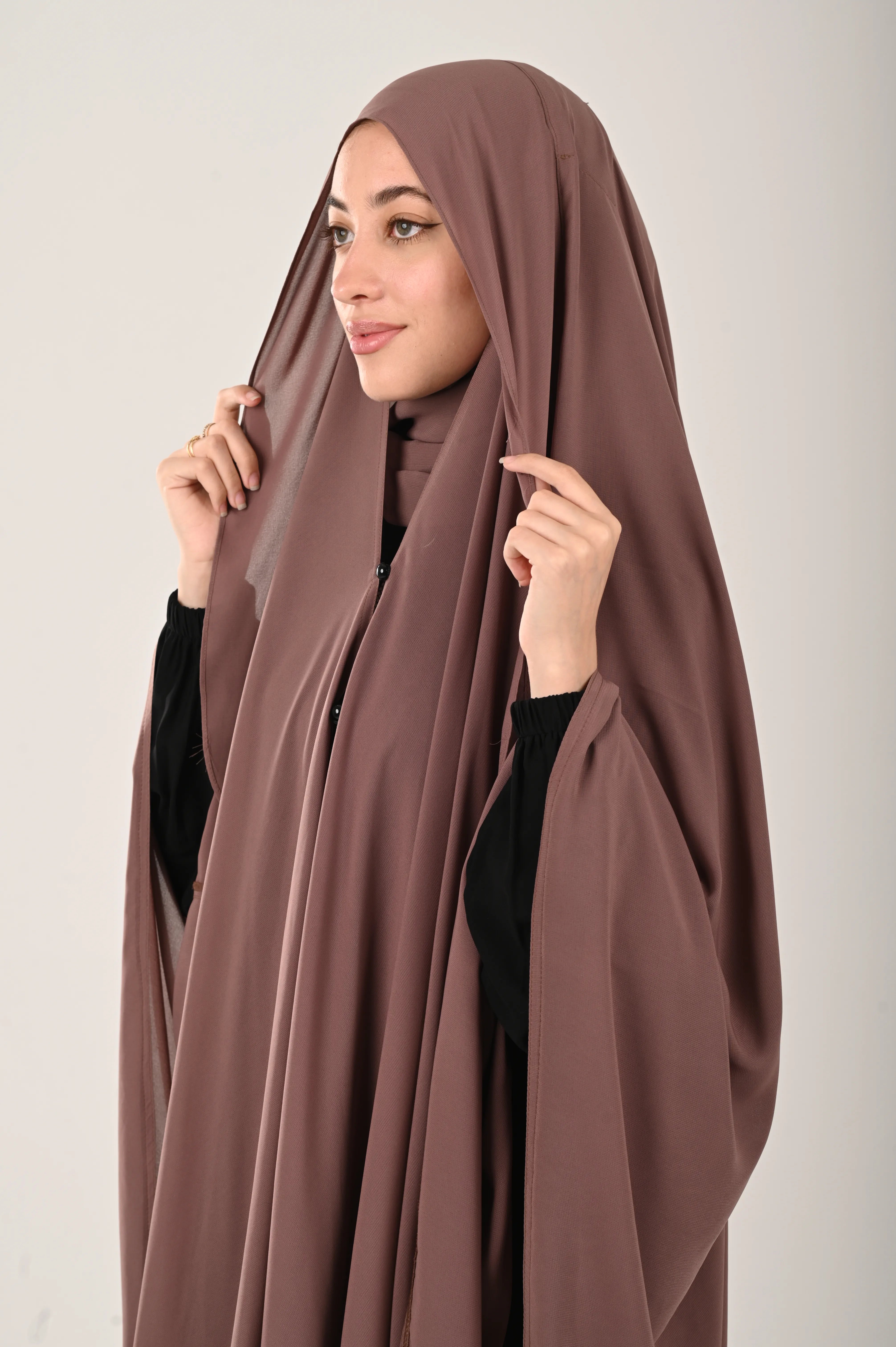 وشاح لاتيه