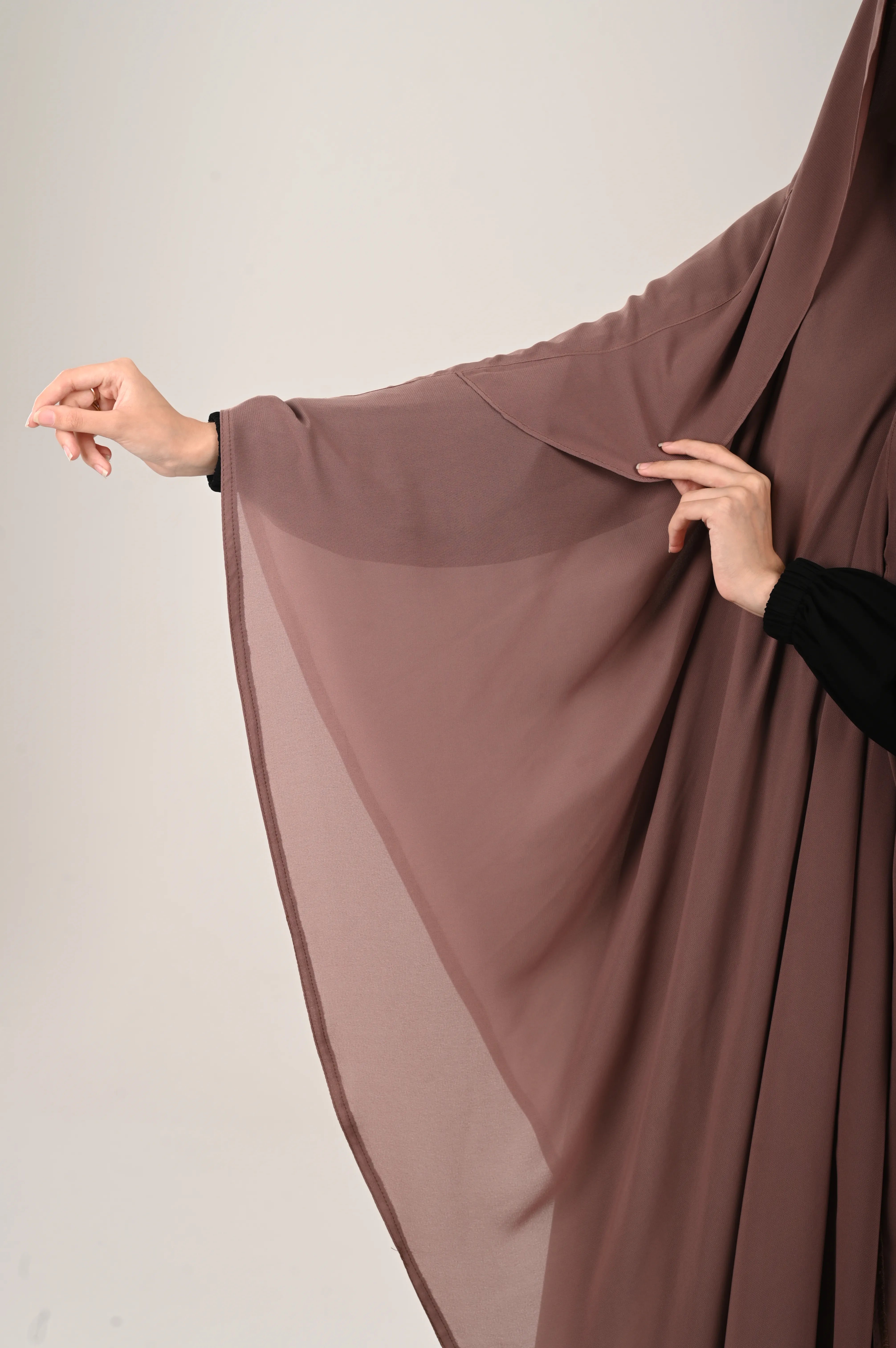 وشاح لاتيه