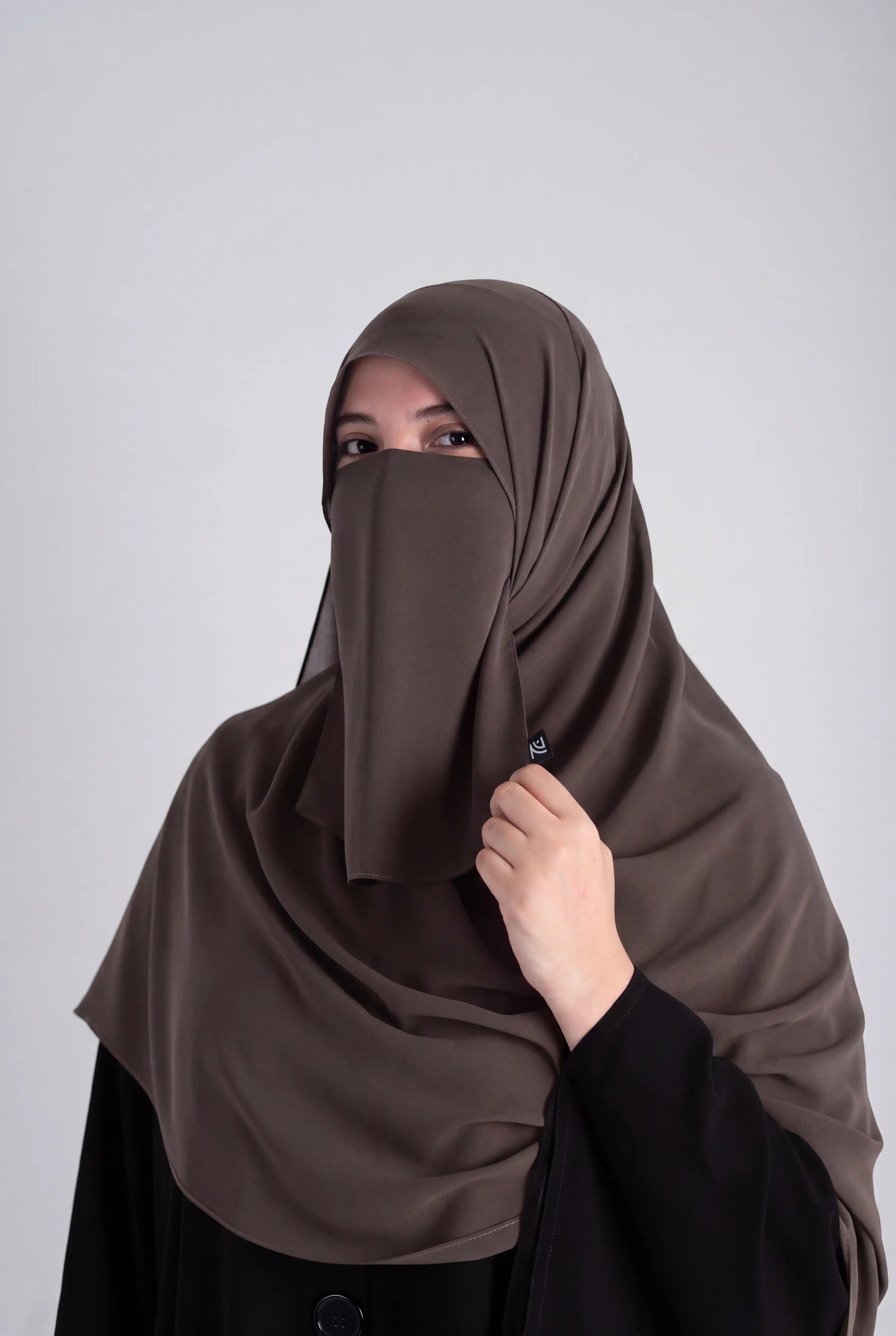 نقاب اللثمة